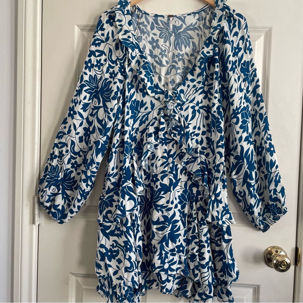 Free People Rebecca Blue and White Ruffled Floral Long Sleeve Dress Size M - Picture 2 of 14